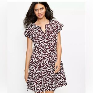 LOFT Maroon and Cream Patterned Blouse